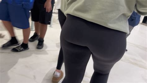 Blonde Pawg Oc Spandex Leggings Yoga Pants Forum