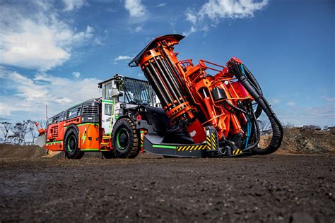 Sandvik DL422iE longhole drill makes Australian debut at IGO’s Nova Operation