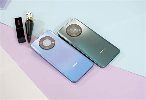 Best Phones In Uae Under 1000 at Kayla Omay blog