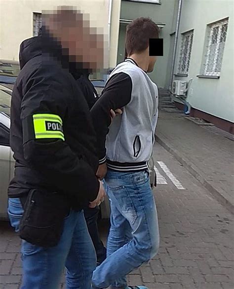 Brutalne pobicie 18 latka w centrum Białej Podlaskiej Nagranie w sieci