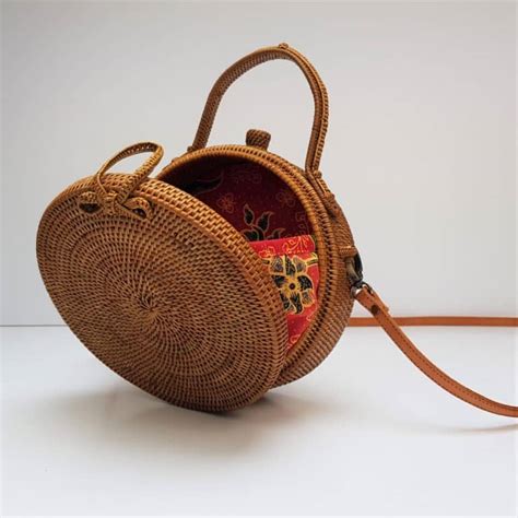 Round Rattan Bali Bag Button Clip Natureel Duabags Round Rattan Bali Bag