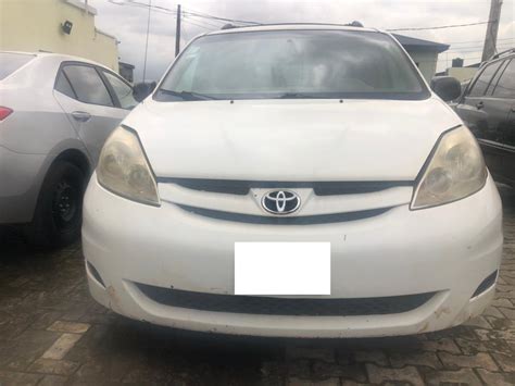 Toyota Sienna White Registered Autos Nigeria