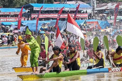 Viral Olahraga Pacu Jalur Ternyata Ini Asal Usul Tradisi Perlombaan