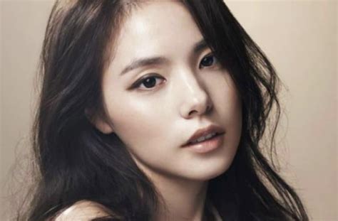 Min Hyo Rin Famous For Her Beautiful Nose Rvindictaratecelebs