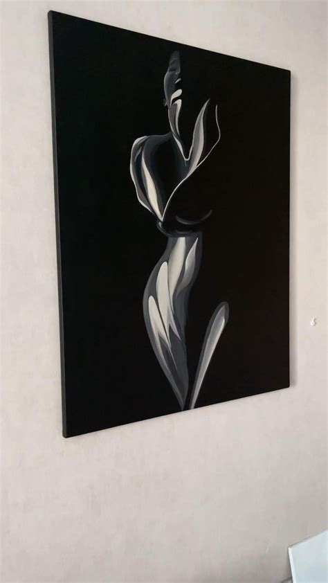 Nude one Дизайн