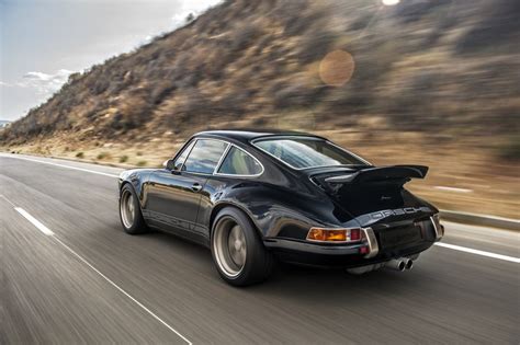 15 Beautiful Photos Of A Blacked Out Restomod Porsche 911 Airows