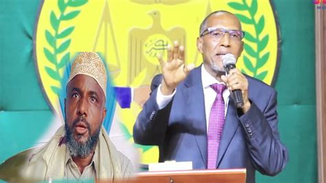 Madaxweyne Biixi Oo Hanjabaad Culus U Diray Garaadkii Dagaalka Bilaabay