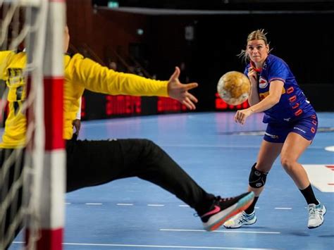 WK Handbal Nederlandse Vrouwen Winnen Ook Ruim Van Congo Zijn Nu