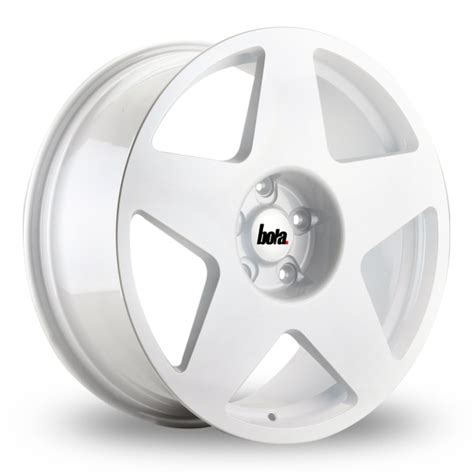 Bola B10 White 18 Alloy Wheels Wheelbase