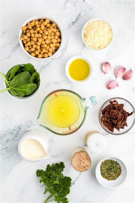 Creamy Tuscan Marry Me Chickpeas - xoxoBella 