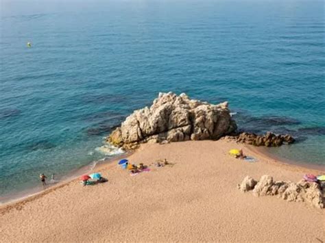 Sant Pol De Mar Holiday Parks And Rv Rentals Cozycozy