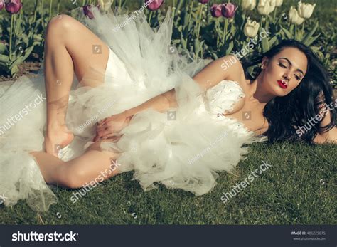 Sensual Bride Brunette Woman Sexy Fashion Stock Photo 486229075 Shutterstock