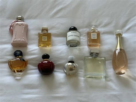 Rihanna Perfume Guide: My Top 5 Perfumes to Add to Your Collection ...