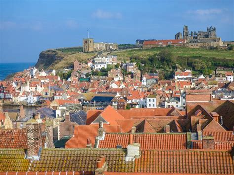 Sea Shanty Views Of Whitby Harbour Exposed Beams Centre Of Whitby