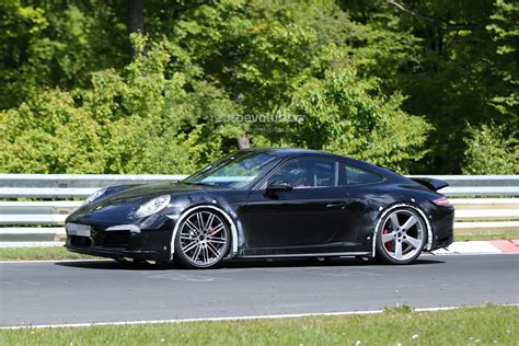 Spyshots: Porsche 911 GTS and 911 GTS Cabriolet Begin Nurburgring Testing - autoevolution