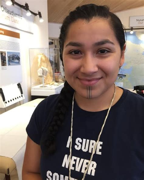 'This is so powerful:' Kitikmeot women revive traditional Inuit tattoos ...