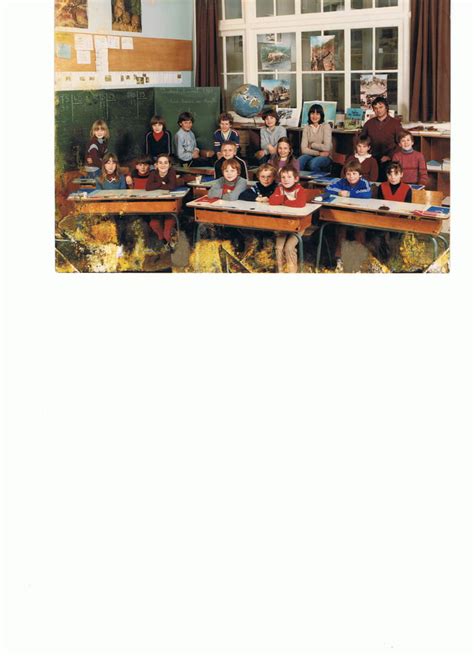 Photo De Classe Cm1 De 1981 Ecole Du Centre Copains Davant