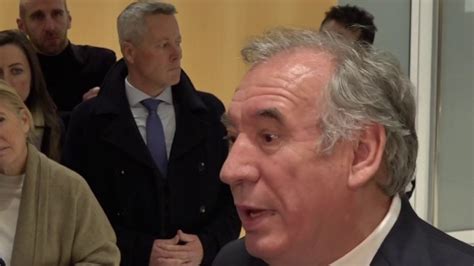 Procès des assistants parlementaires européens François Bayrou relaxé