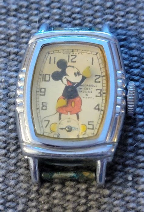 Vintage Walt Disney S Mickey Mouse Ingersoll Watc Gem