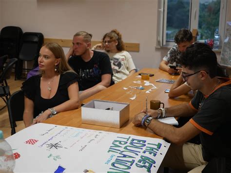 Foto Patru Elevi De La Colegiul Cuza Din Foc Ani Au Participat La Un