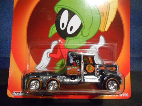 Hot Wheels Looney Tunes Kenworth W Semi Truck Hw Hotwheels The Martian