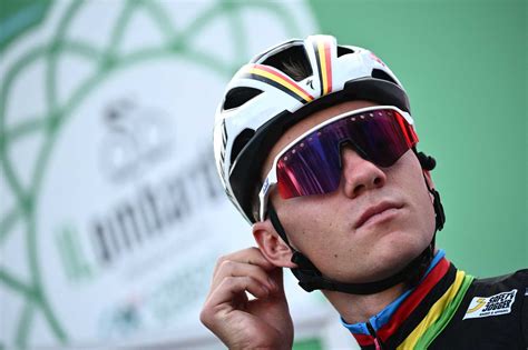 Remco Evenepoel E Wout Van Aert Na Volta Ao Algarve