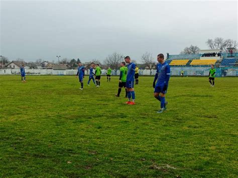 Fudbal Ofk Bečej 1918 Dočekuje Omladinac Iz Novih Banovaca U Nastavku