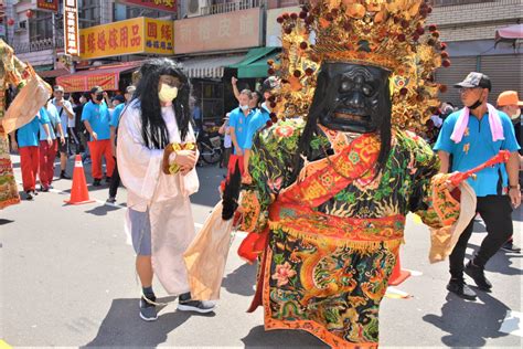 夯枷、掃路角、炸寒單 慶贊嘉義城隍夜巡 蕃新聞