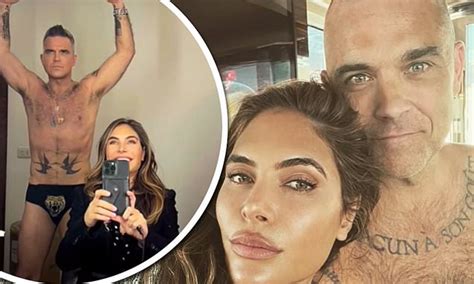 Robbie Williams And His Wife Ayda Field Admit They Barely EVER Have Sex Daily Mail