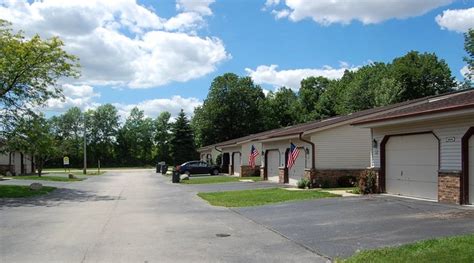 Parkwood Village Townhomes Apartments Franklin Wi