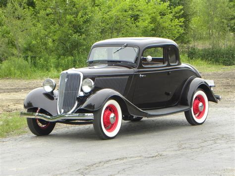 1934 Ford Model 40 | Volo Museum