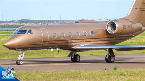 4k Head On And Close Up With Beautiful Gulfstreams And More In Bermuda G650 G550 G450s F900