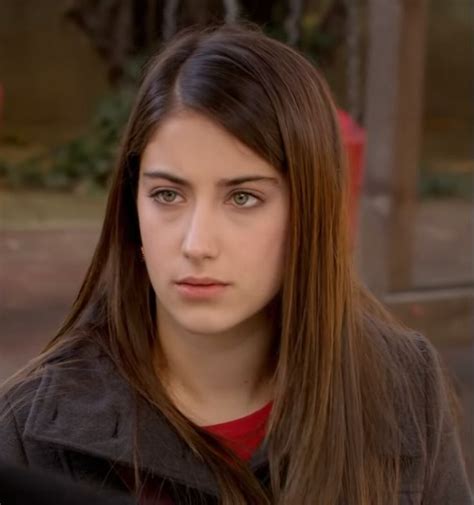 Pin By Dunkel Leben On Wmvac Leyla Hazal Kaya Ad N Feriha Koydum