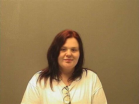 Lr Woman Arrested On Felony Drug Charges Allegedly Fled 2 Wrecks Hot Springs Sentinel Record