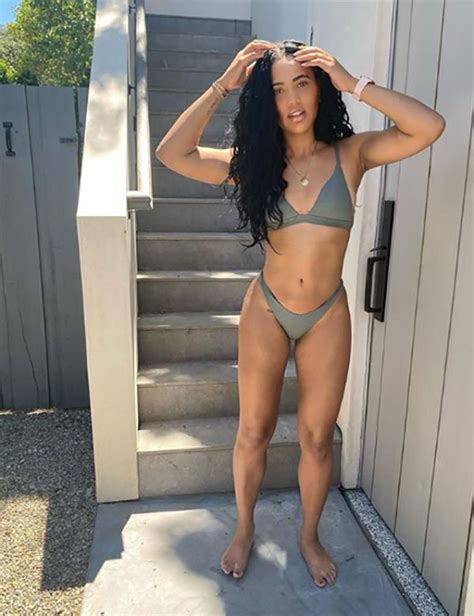 Hot Miranda Rae Mayo Bikini Pics