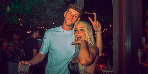 Too Hot To Handle Joey Joy Hangs Out With Tana Mongeau In Ig Pics