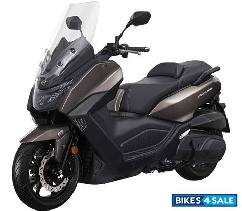 Sym Maxsym Scooter Price Specs And Features Bikes Sale