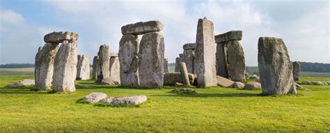 Origin of Stonehenge's Altar Stone Once Again a Mystery : ScienceAlert