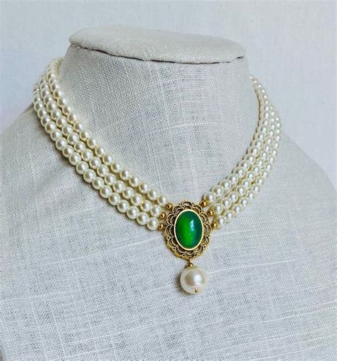 3 Strand Pearl Necklace With Pendant And Earrings