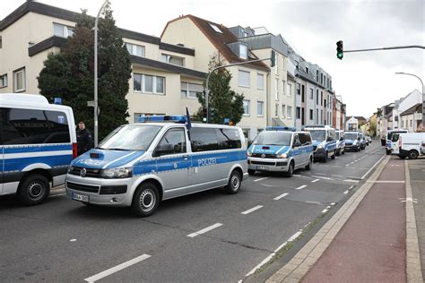 Siegburg Polizei Nach Amokalarm Im Großeinsatz Fotos