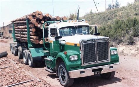 WHITE,ROAD-BOSS. | White truck, Old mack trucks, Western star trucks