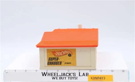 Super Charger Sprint Set Hot Wheels Mattel Vintage Toy Car Playset Wheeljack S Lab