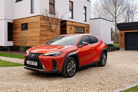 Lexus Ux Hatchback H E F Sport Dr Cvt Premium Plus Sunroof