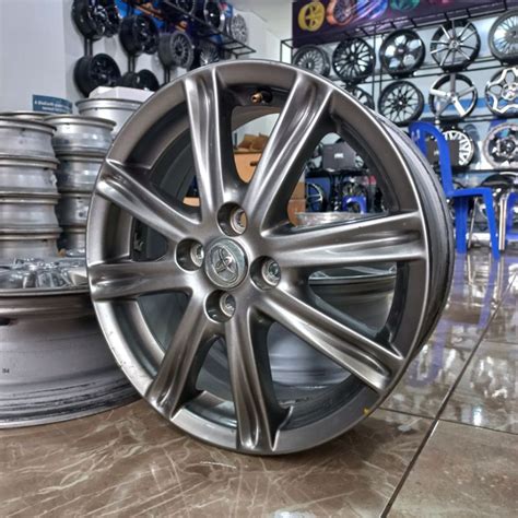 Jual Velg Mobil Bekas Standar Toyota Yaris Trd R Pcd X Velg Only