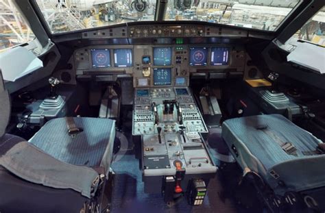 Airbus A318 Cockpit