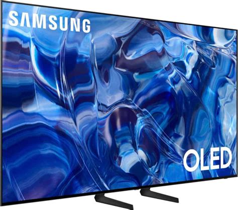 Save $1,600 on this Samsung 4K OLED TV