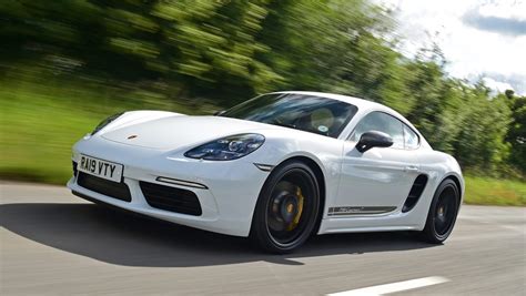 Oficial Porsche Boxster y Cayman serán eléctricos en 2025