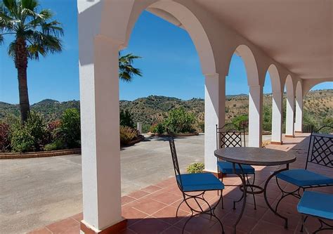 Bed Villa For Sale In Casa Encina Almog A M Laga Andalusia Spain