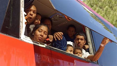 Video Venezolanos Deportados Por Nogales Claman Por Ayuda Frontera