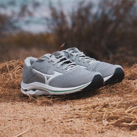 Mizuno Wave Inspire 17 - UPPER 1 » Believe in the Run